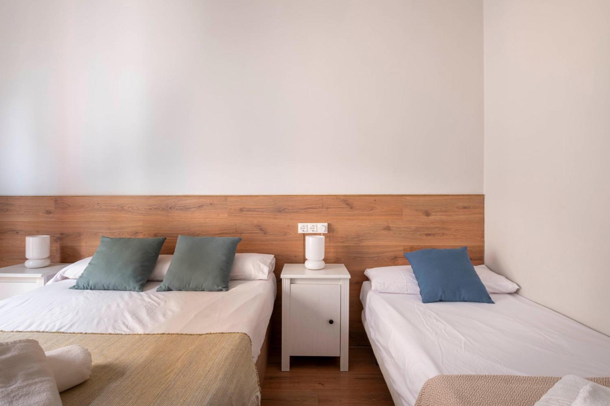 Fira Barcelona Apartment Л'Успіталет-да-Любрагат Екстер'єр фото