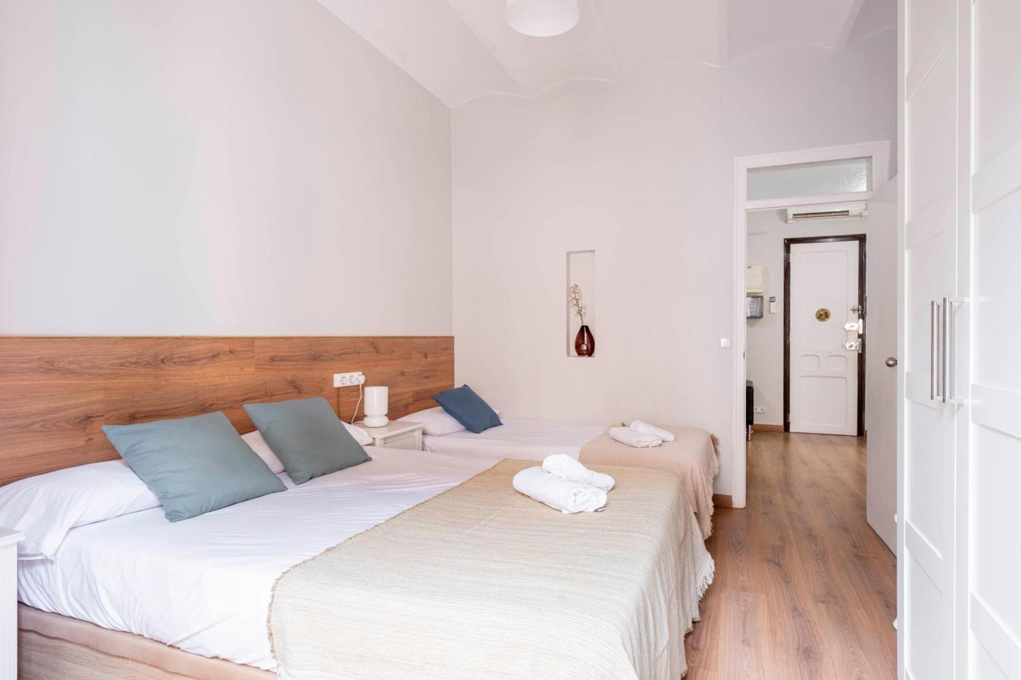 Fira Barcelona Apartment Л'Успіталет-да-Любрагат Екстер'єр фото