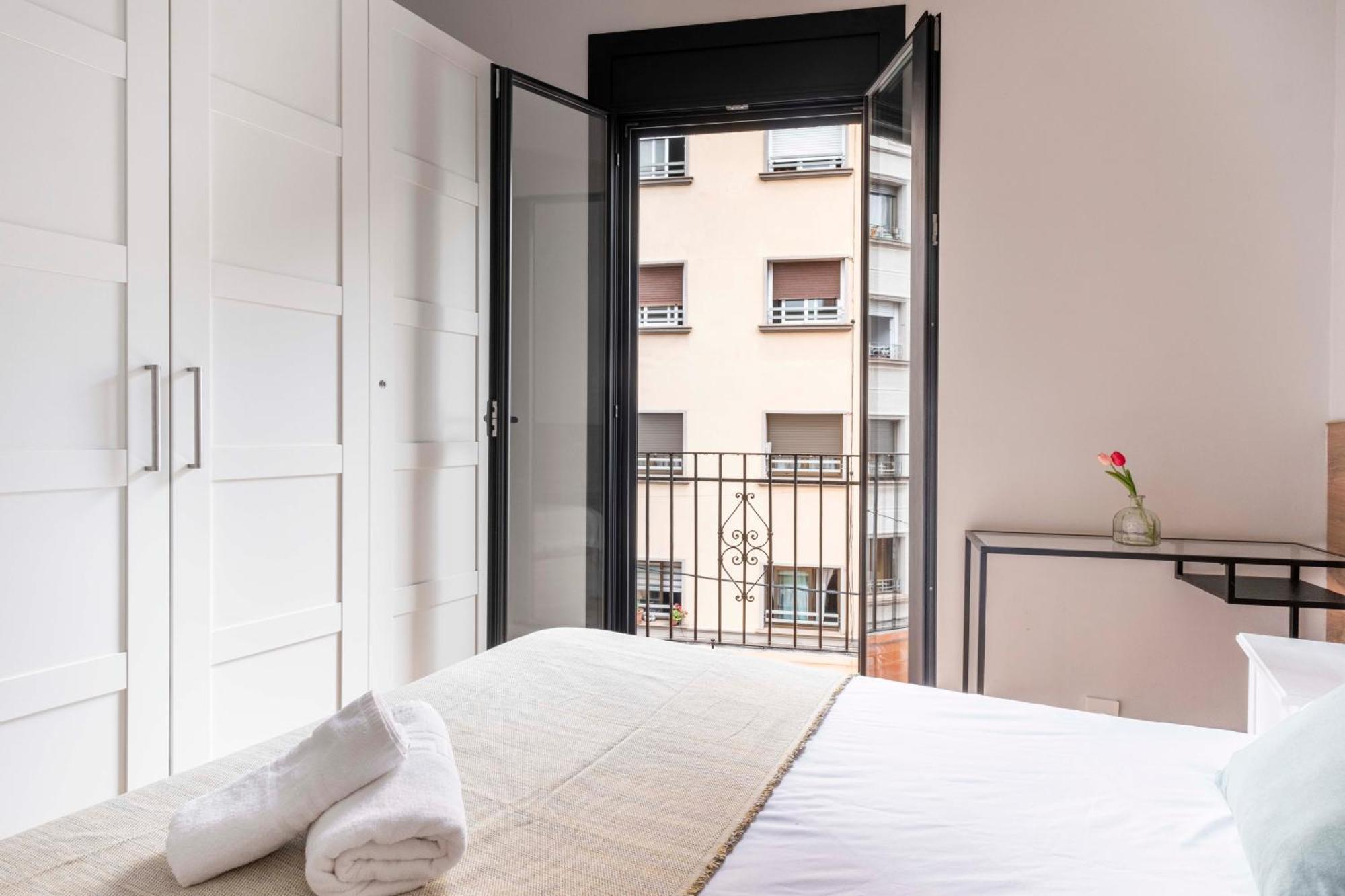 Fira Barcelona Apartment Л'Успіталет-да-Любрагат Екстер'єр фото